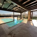 בית חווה Colle Indaco Wine & *