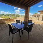 Colle Indaco Wine & Séjour à la ferme *