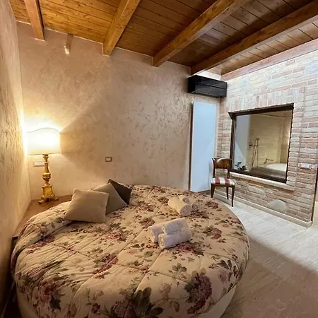 Colle Indaco Wine & * Ortezzano