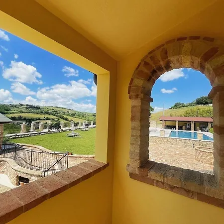 Çiftlik konaklama Colle Indaco Wine & Ortezzano